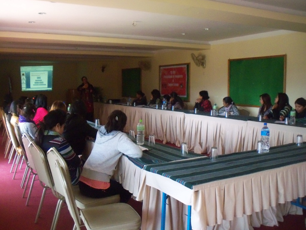 TB/HIV orientation program to volunteers and support groups